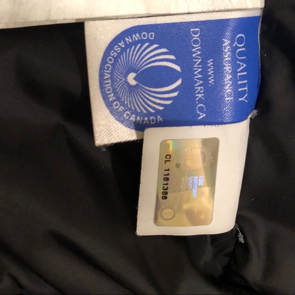 Men’s Canada Goose Banff Parka - Picture 7 of 8